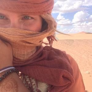 Meet your Posher, Alexandra
